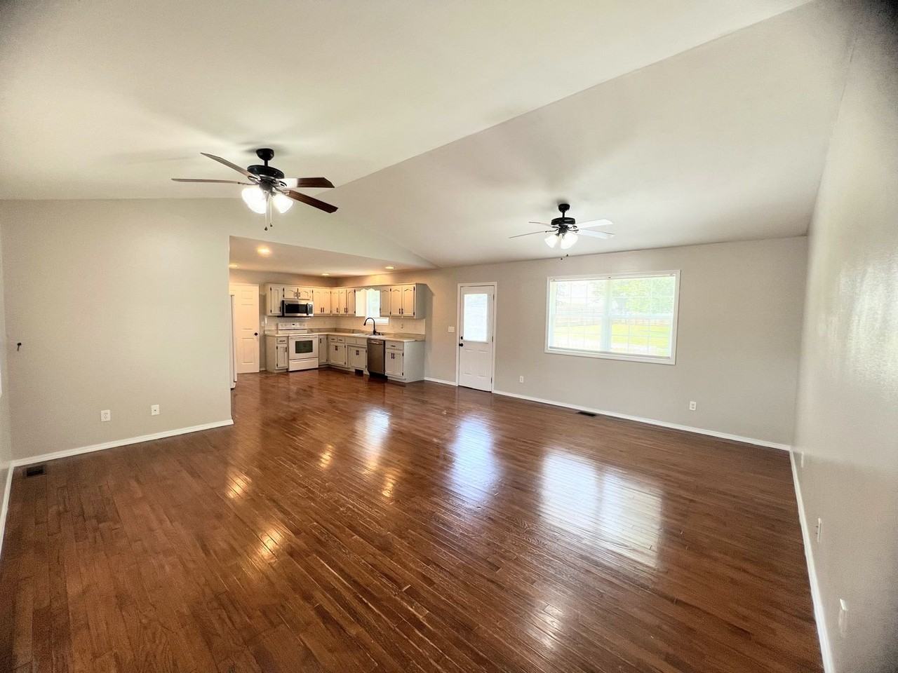 21090 Larson Rd - Photo 2 of 15