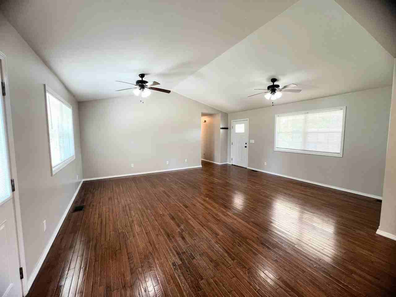 21090 Larson Rd - Photo 3 of 15