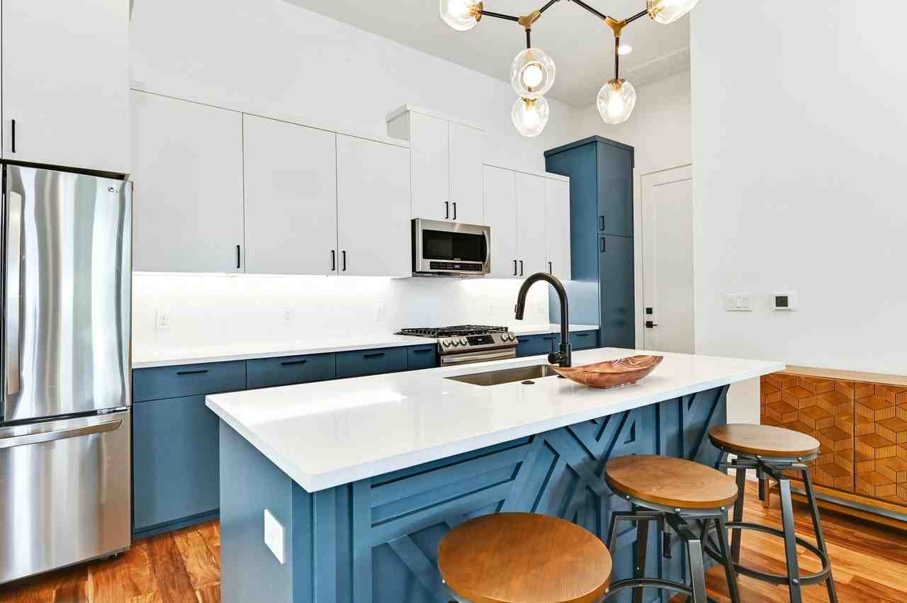 1407 Greenwood Ave #2 - Photo 7 of 25