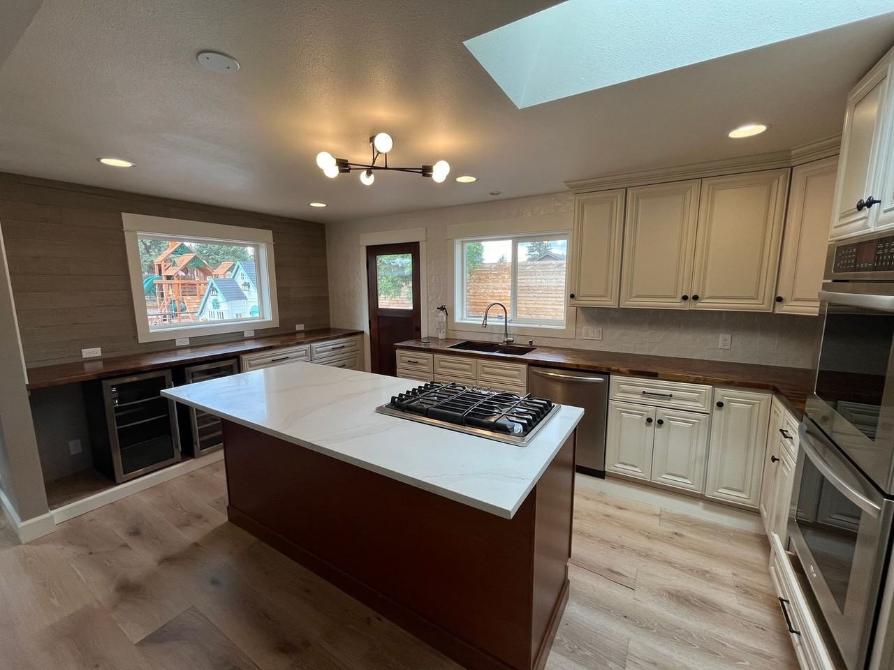 61151 Parrell Rd - Photo 7 of 38