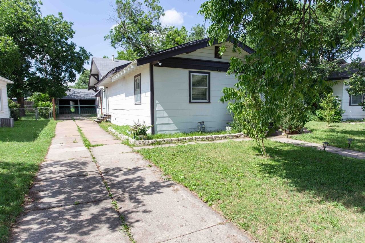 1710 Pearl Ave - Photo 2 of 30