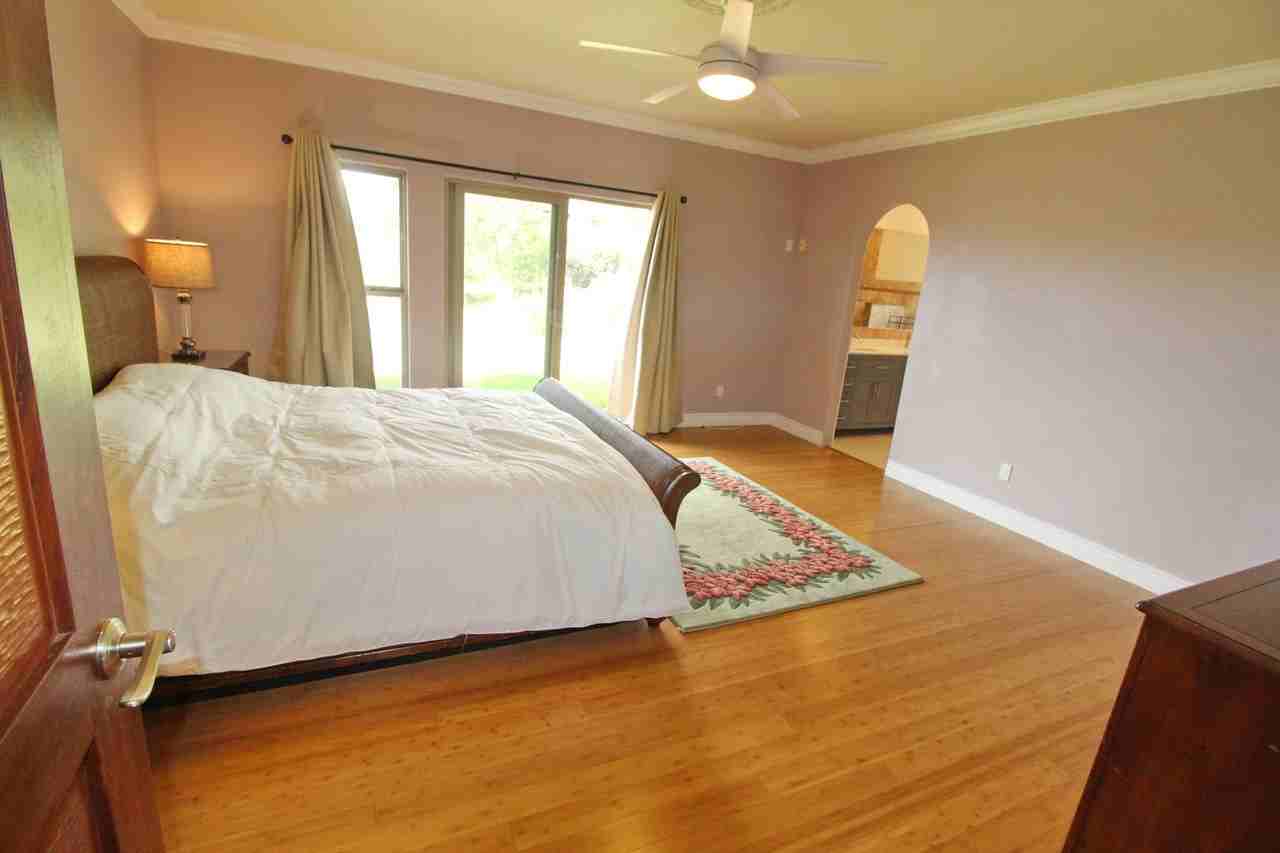 110 Cooke Rd - Photo 6 of 39