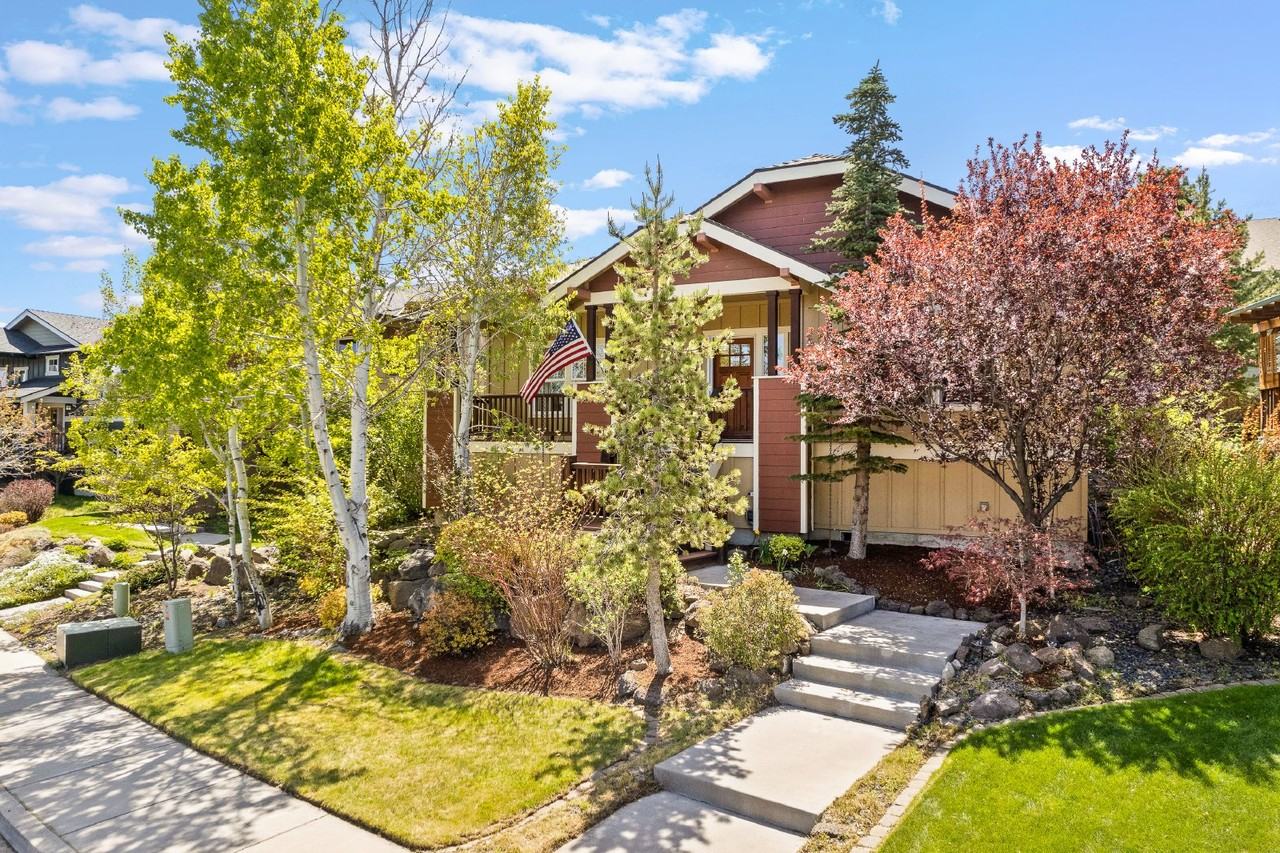 3532 Sw Salmon Ave - Photo 7 of 50