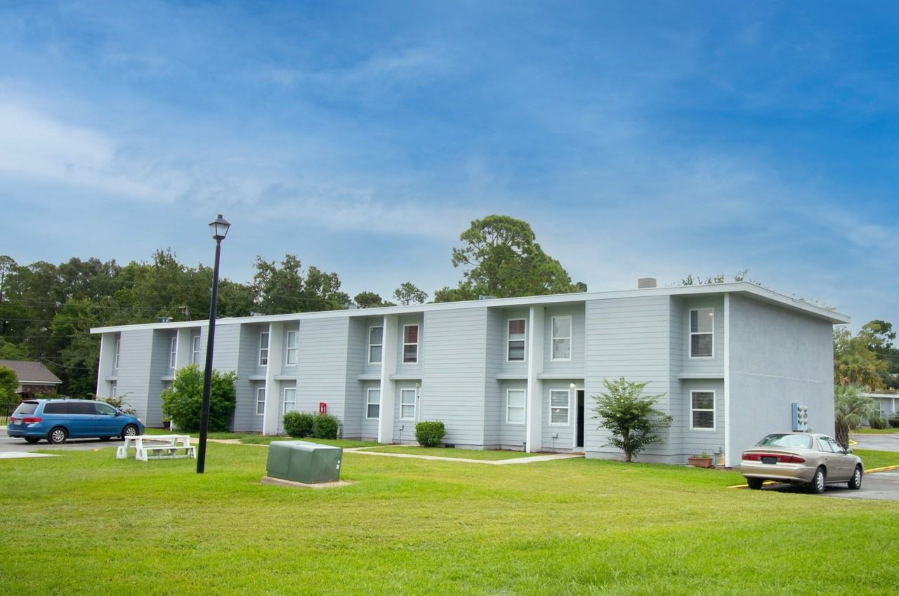 3103 8th Ave #1402 - Photo 5 of 23