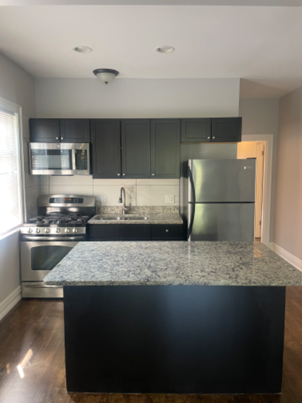 8548 S Exchange Ave #2 - Photo 3 of 8