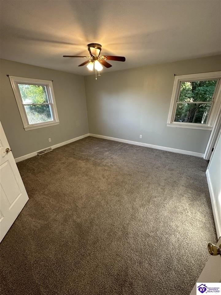 1025 Shawnee Dr - Photo 6 of 11