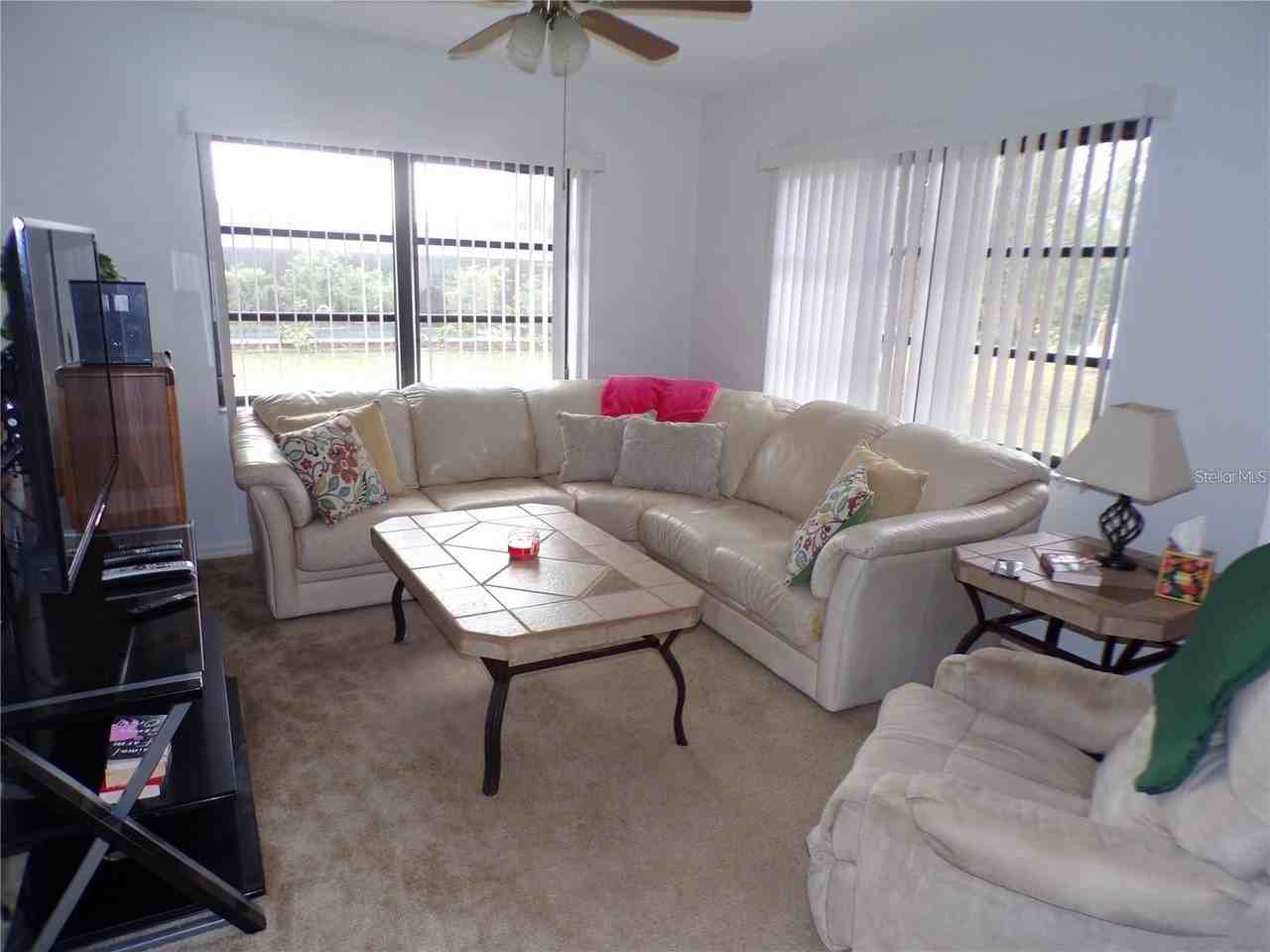 1011 Tropical Ave Nw - Photo 6 of 20