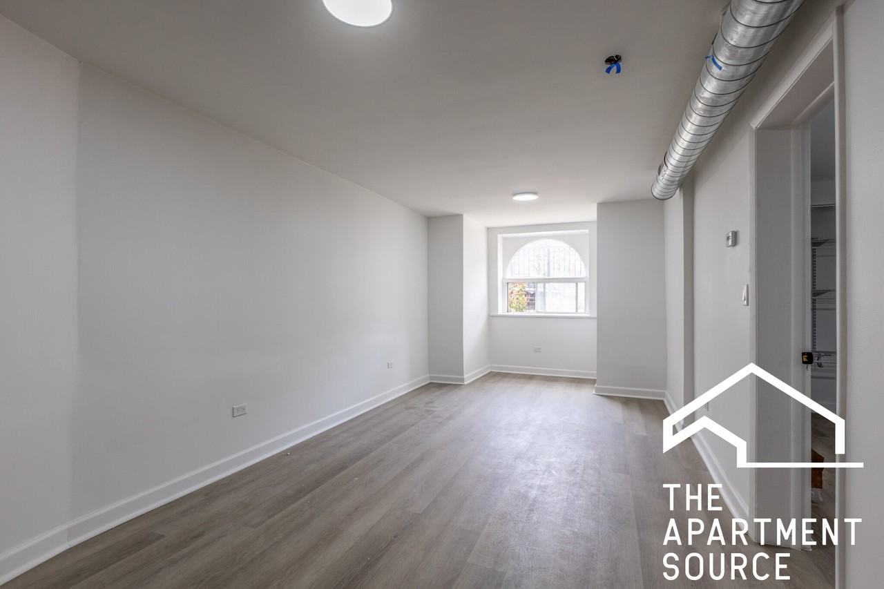 1841 N Kedzie Ave - Photo 6 of 20