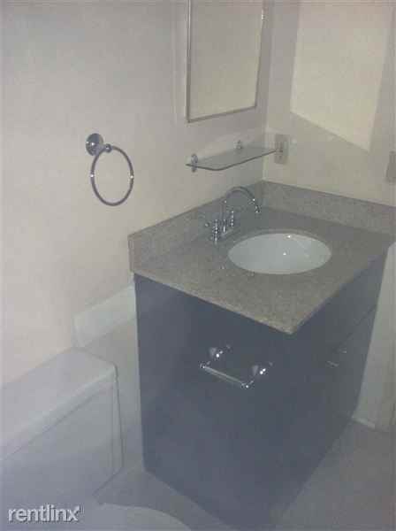 2487 Green Pine Dr - Photo 2 of 12