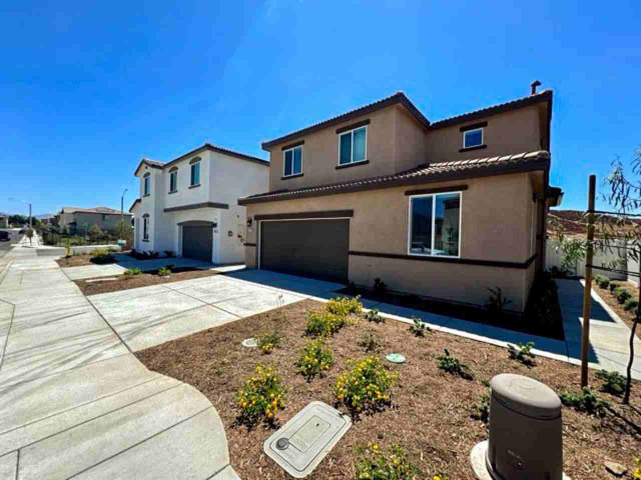 31799 Woodbank Way - Photo 3 of 46