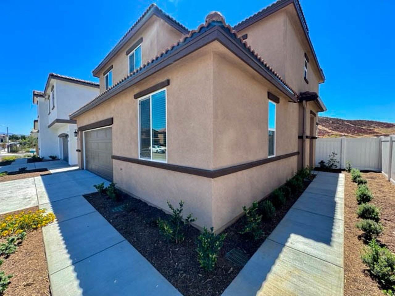 31799 Woodbank Way - Photo 4 of 46