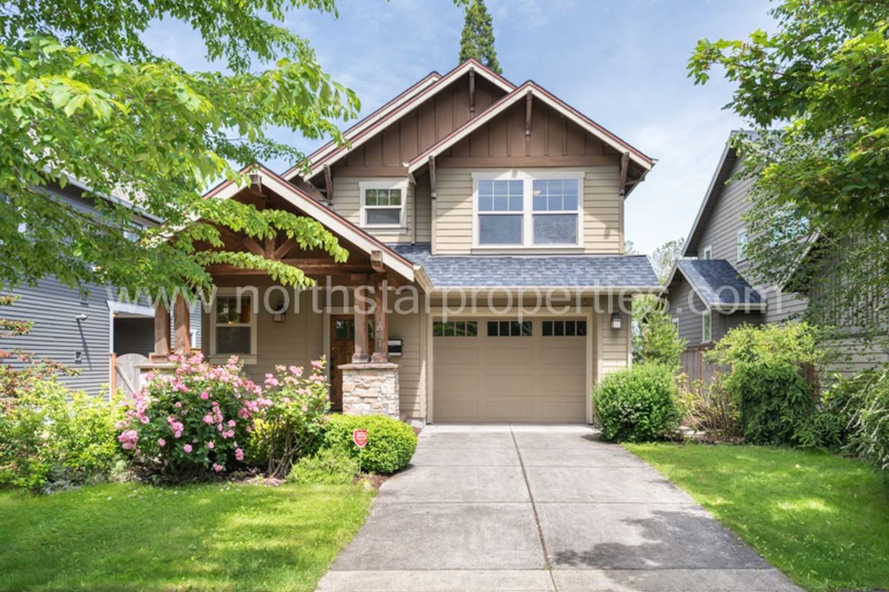 2861 Se Long St - Photo 2 of 37