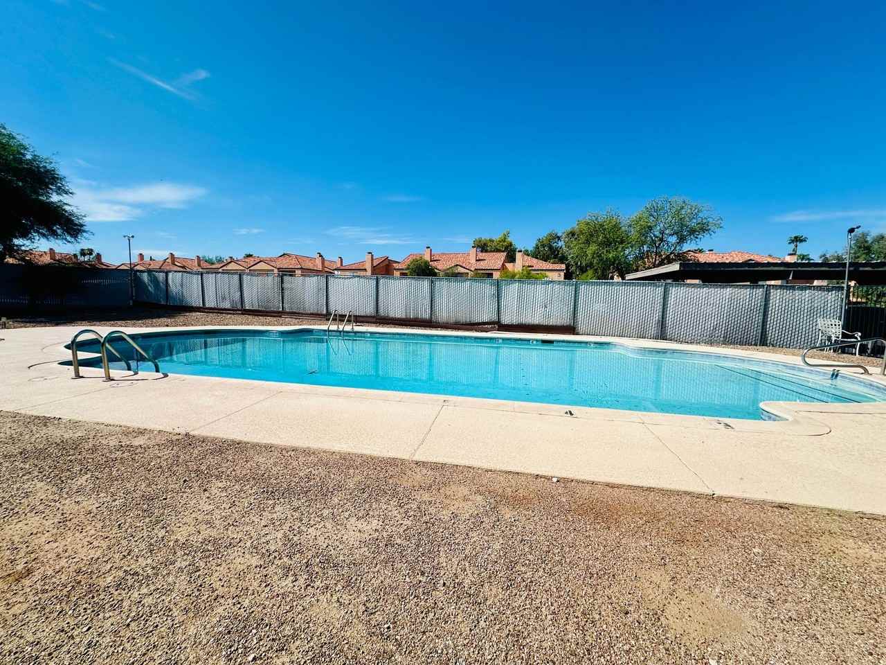 Desert Atrium - Photo 2 of 16