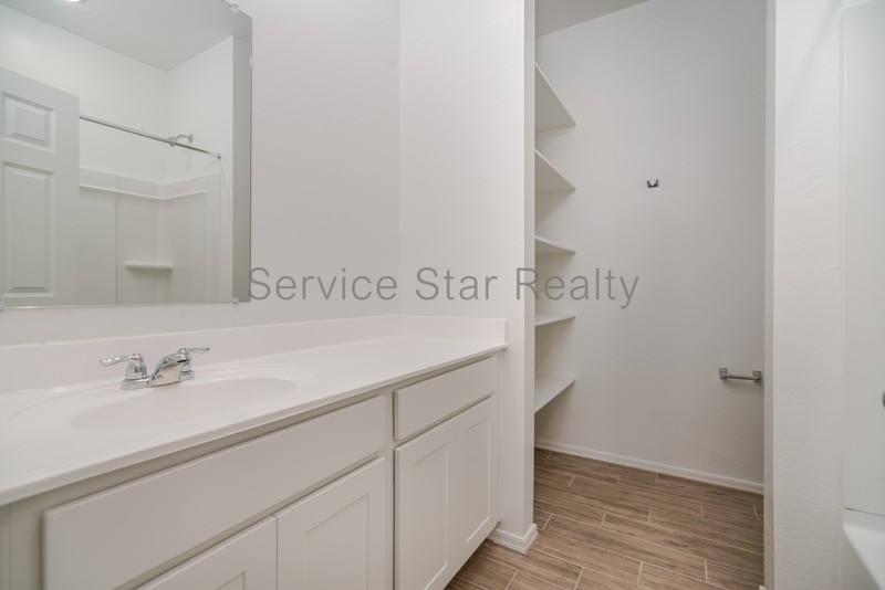 46888 W Cansados Rd - Photo 5 of 32