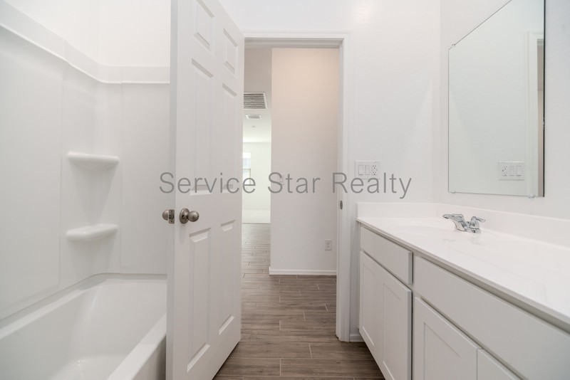 46888 W Cansados Rd - Photo 6 of 32