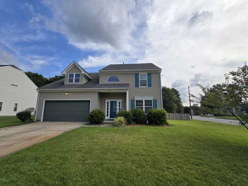 301 Silver Rail Ln - Photo 2 of 23