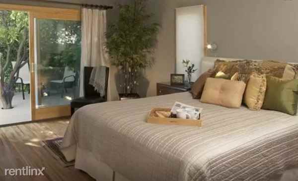 Ocean Park Blvd and 34th St Apartments Ocean Park Blvd, Santa Monica