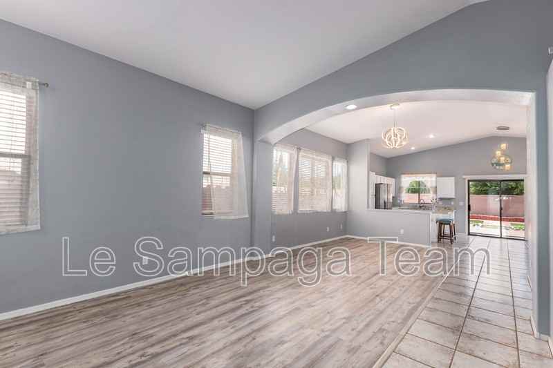 4333 S Rim Ct - Photo 5 of 39