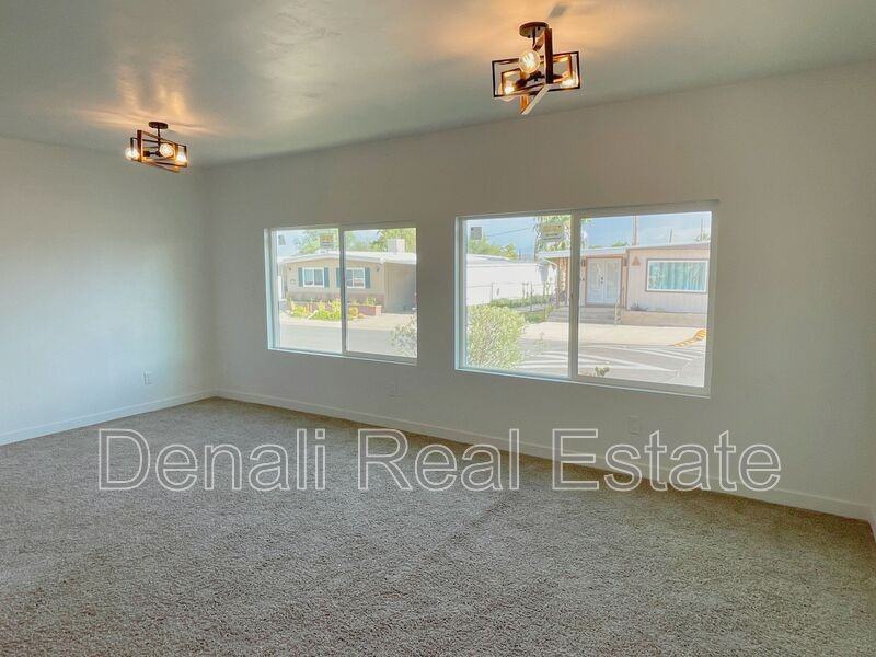 5520 W Bar S St - Photo 3 of 20