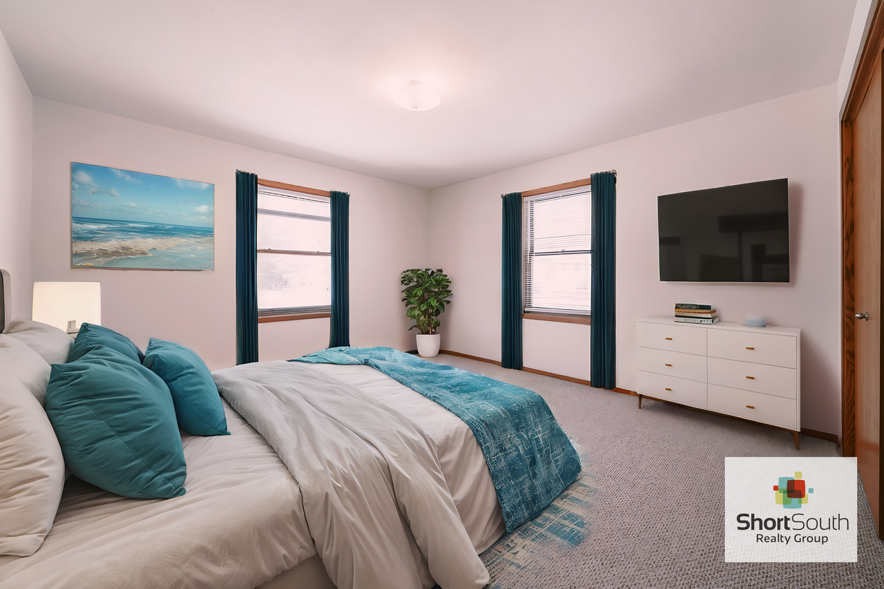 8441 Woodhaven Dr Sw - Photo 2 of 13