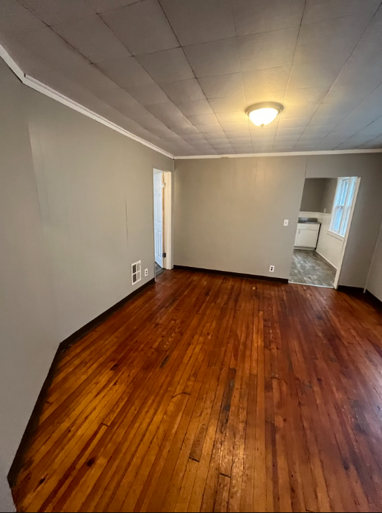 96 Dorris Ave - Photo 3 of 12