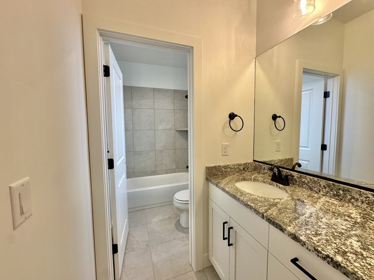 236 Nw - Photo 7 of 11