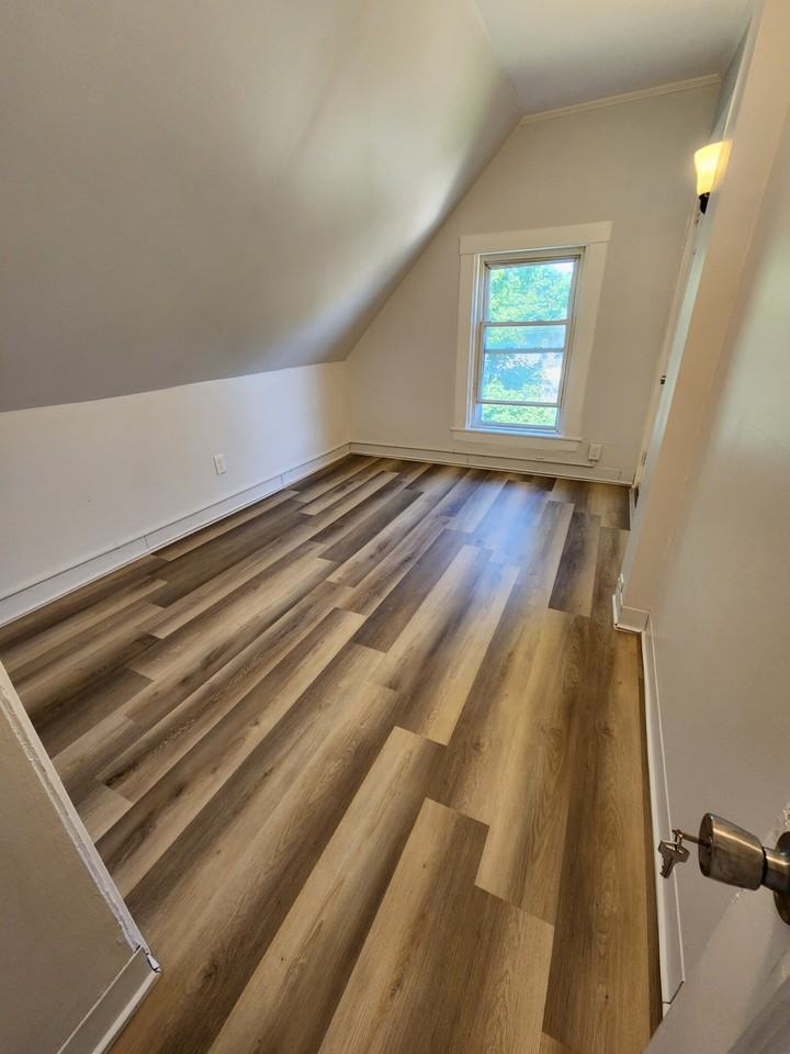 37 Herrod Ave #3 - Photo 7 of 10