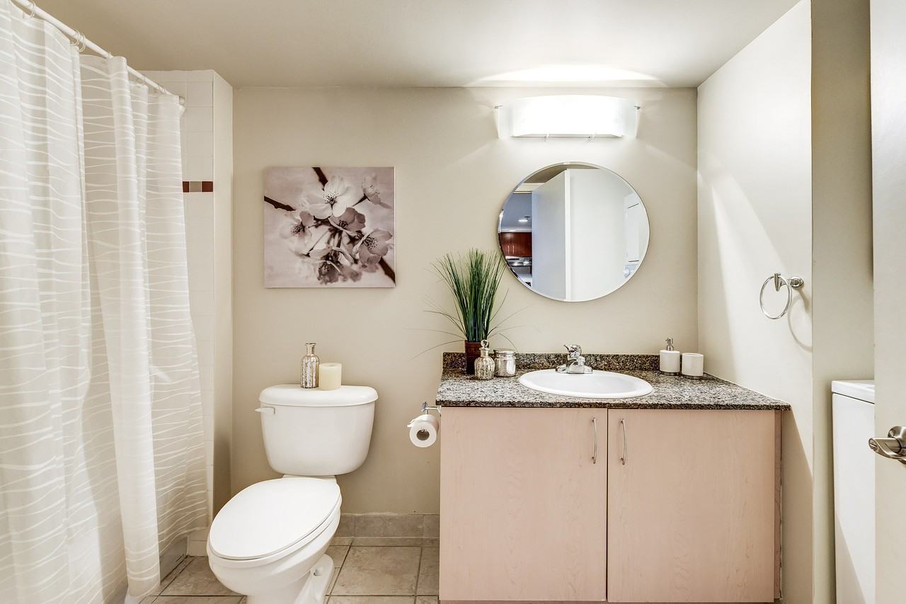 88 Rue Charlotte #806 - Photo 6 of 11