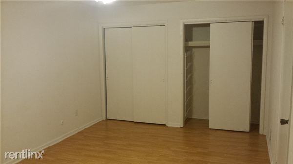 Twin Rivers Dr - Photo 2 of 8