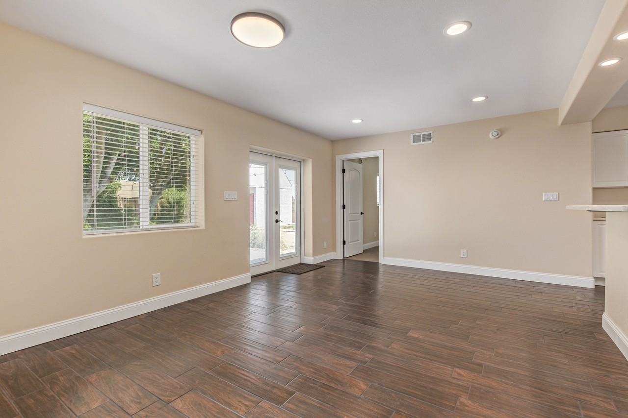 1280 East Alameda Drive - Photo 2 of 31