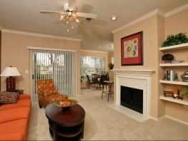 Wilshire @ Heritage - Photo 3 of 25