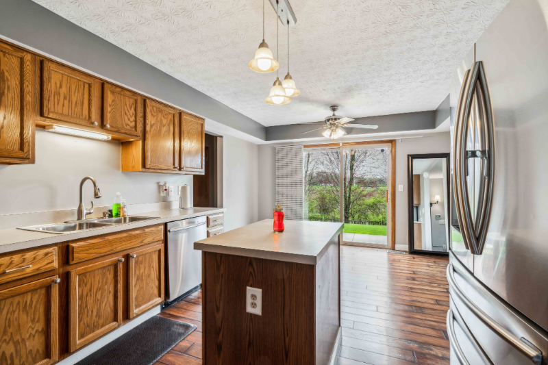 4500 Landmark Rd - Photo 2 of 20