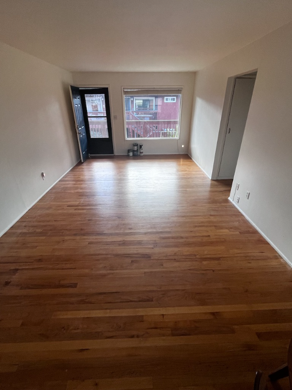 3013 Se Waverleigh Blvd #10 - Photo 2 of 12