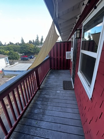 3013 Se Waverleigh Blvd #10 - Photo 3 of 12