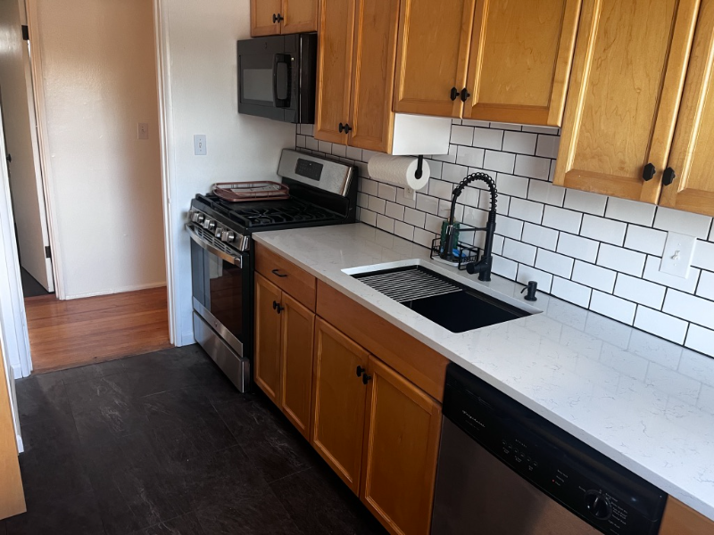 3013 Se Waverleigh Blvd #10 - Photo 4 of 12