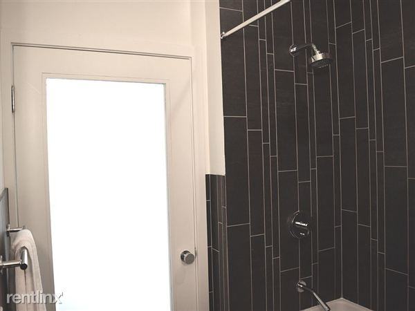 7th St & S Flower St - Photo 3 of 23