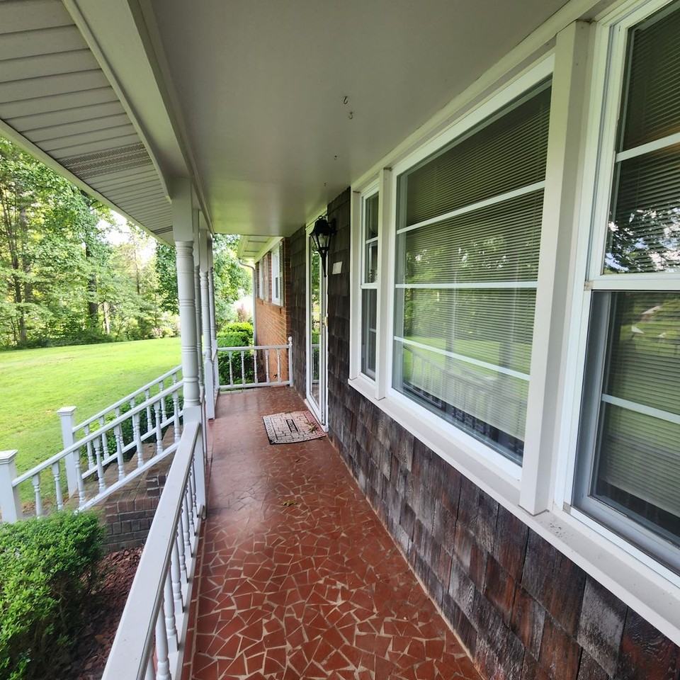 8610 Adkins Rd - Photo 3 of 19