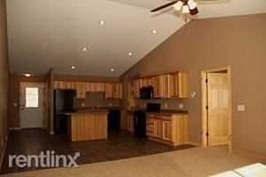 N7880 540th St - Photo 2 of 4