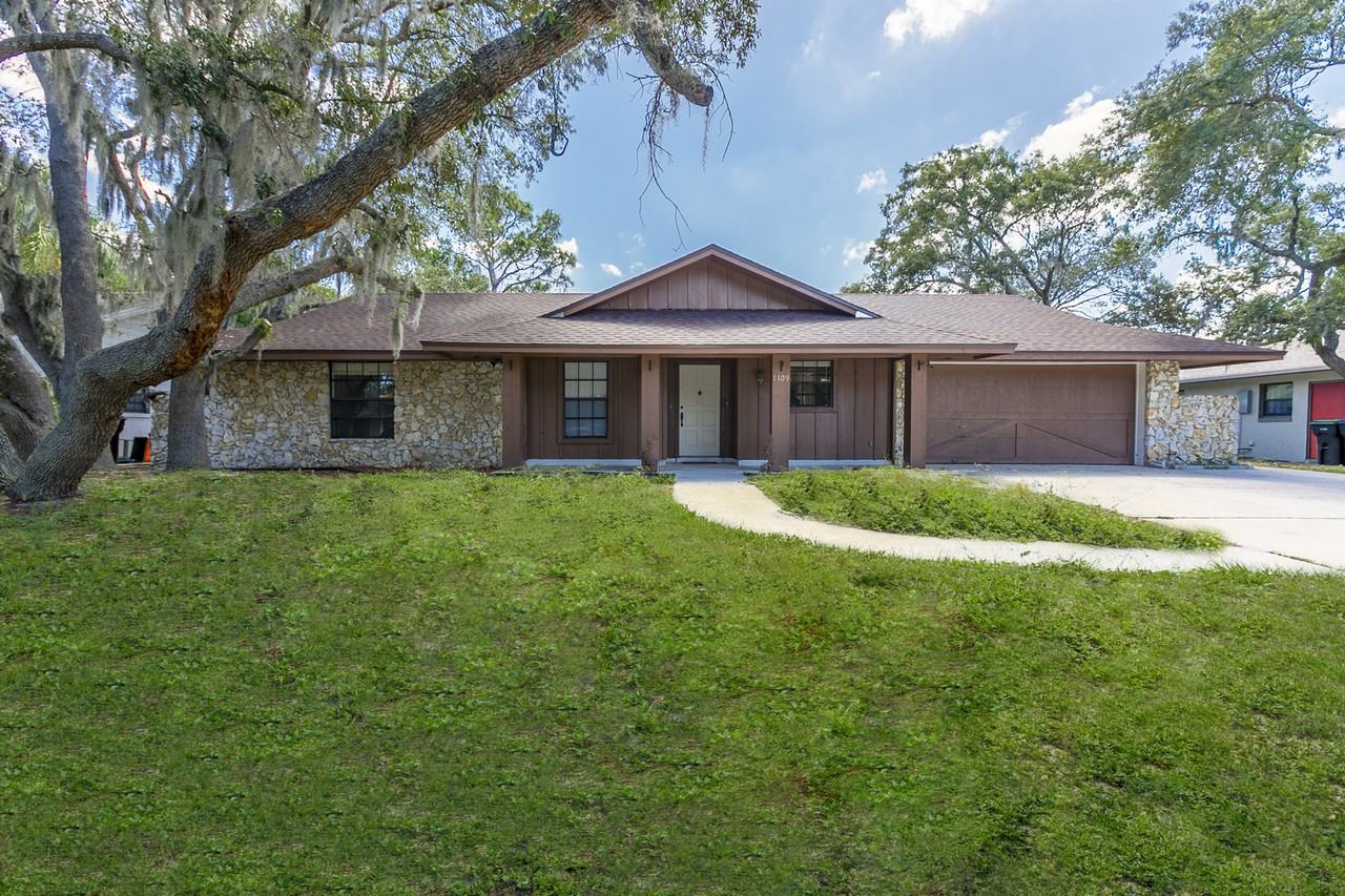 1109 Pine Sap Ct - Photo 2 of 35