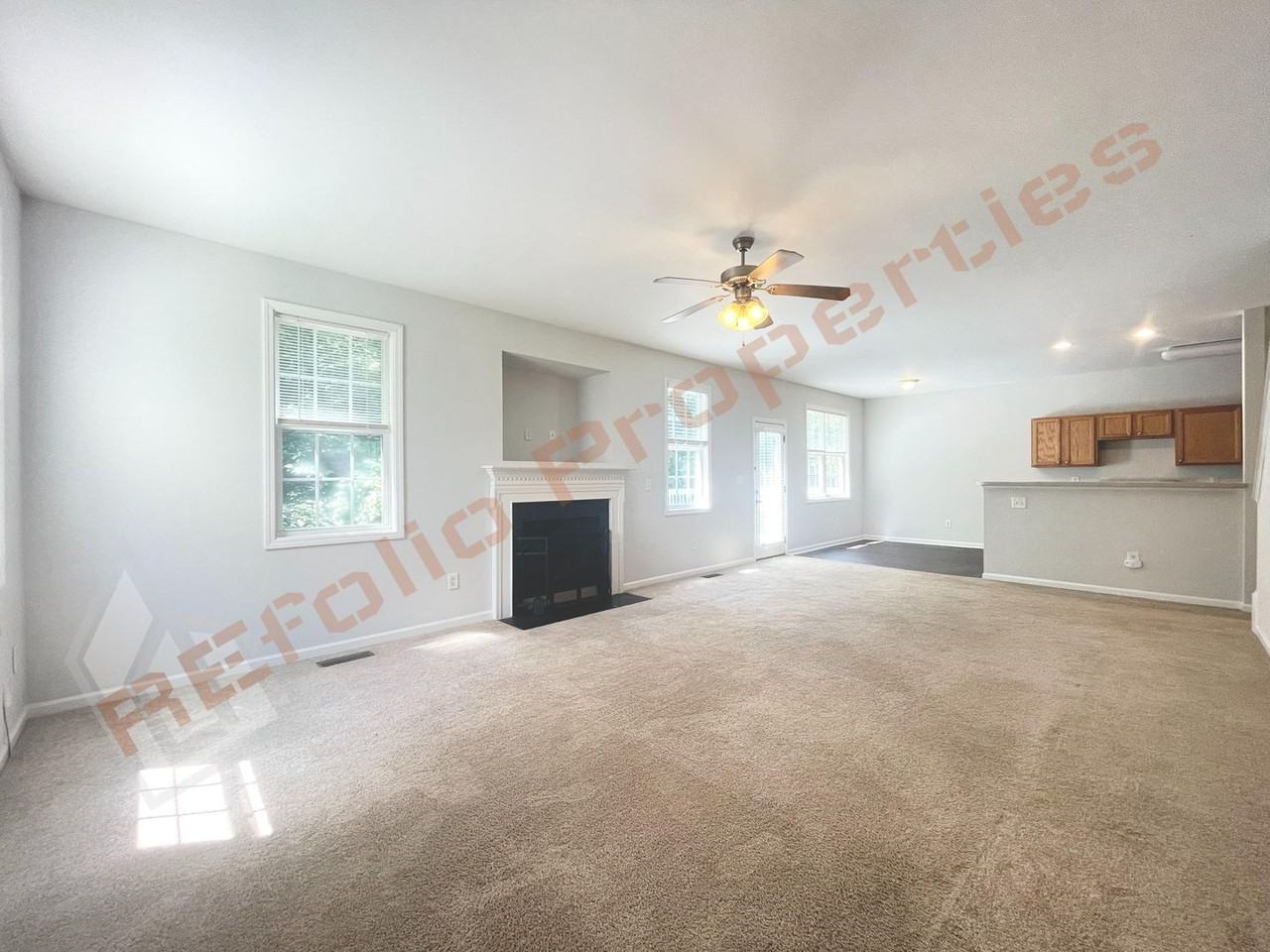 112 Taylors Creek Court - Photo 3 of 36