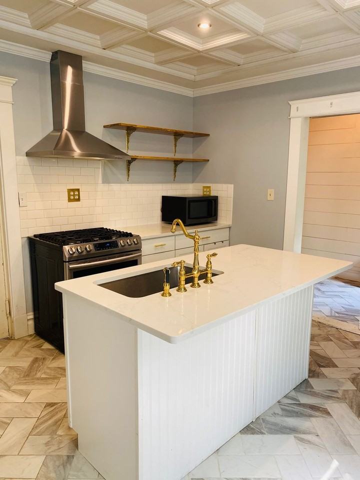 507 2nd St - Photo 4 of 14