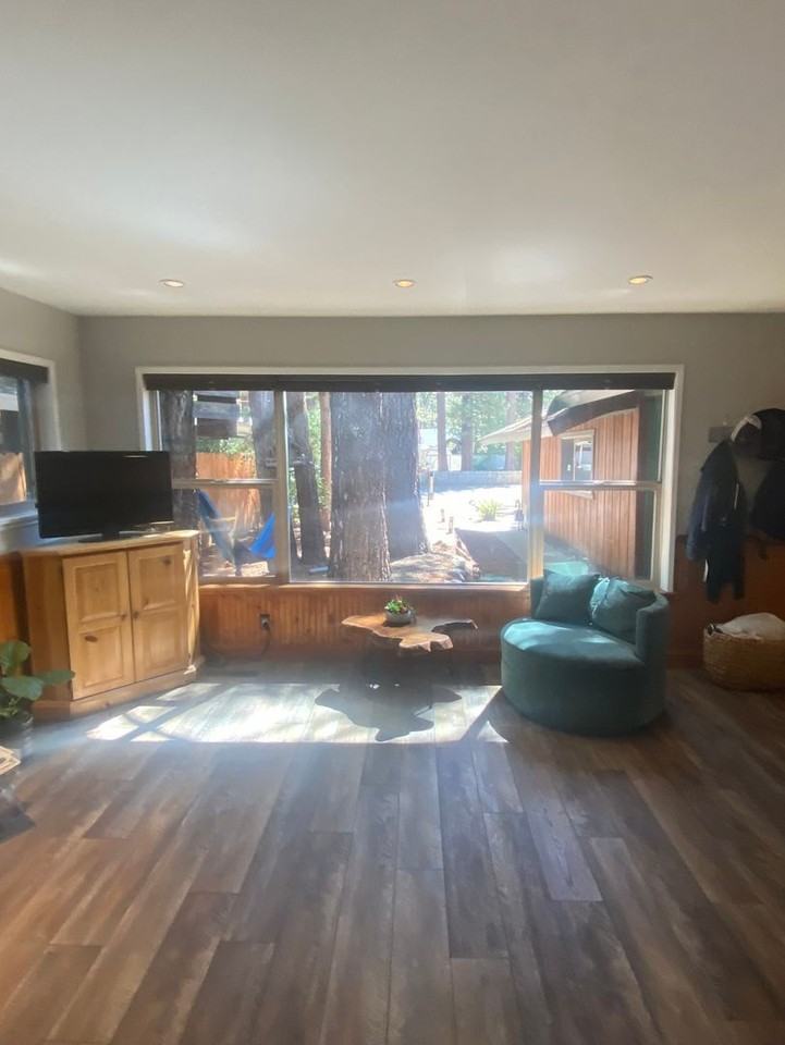 865 Sonoma Ave - Photo 5 of 12