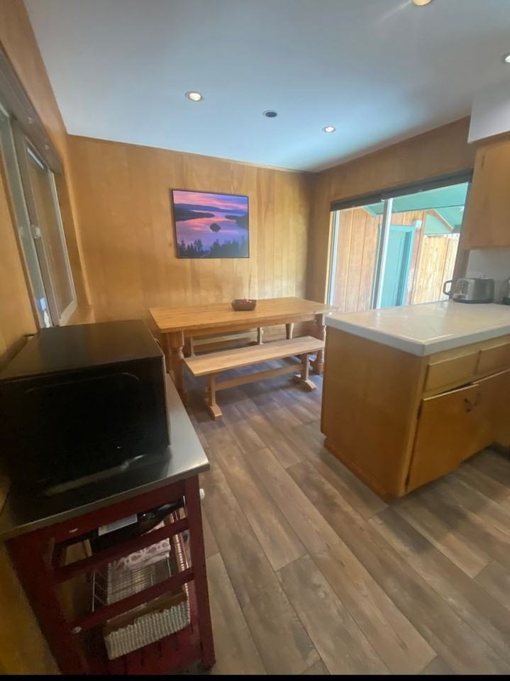 865 Sonoma Ave - Photo 6 of 12