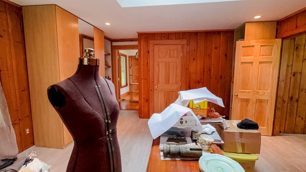 2 Davcarley Rd - Photo 3 of 17