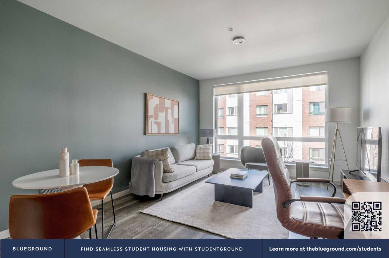 123 Broadway - Photo 7 of 105