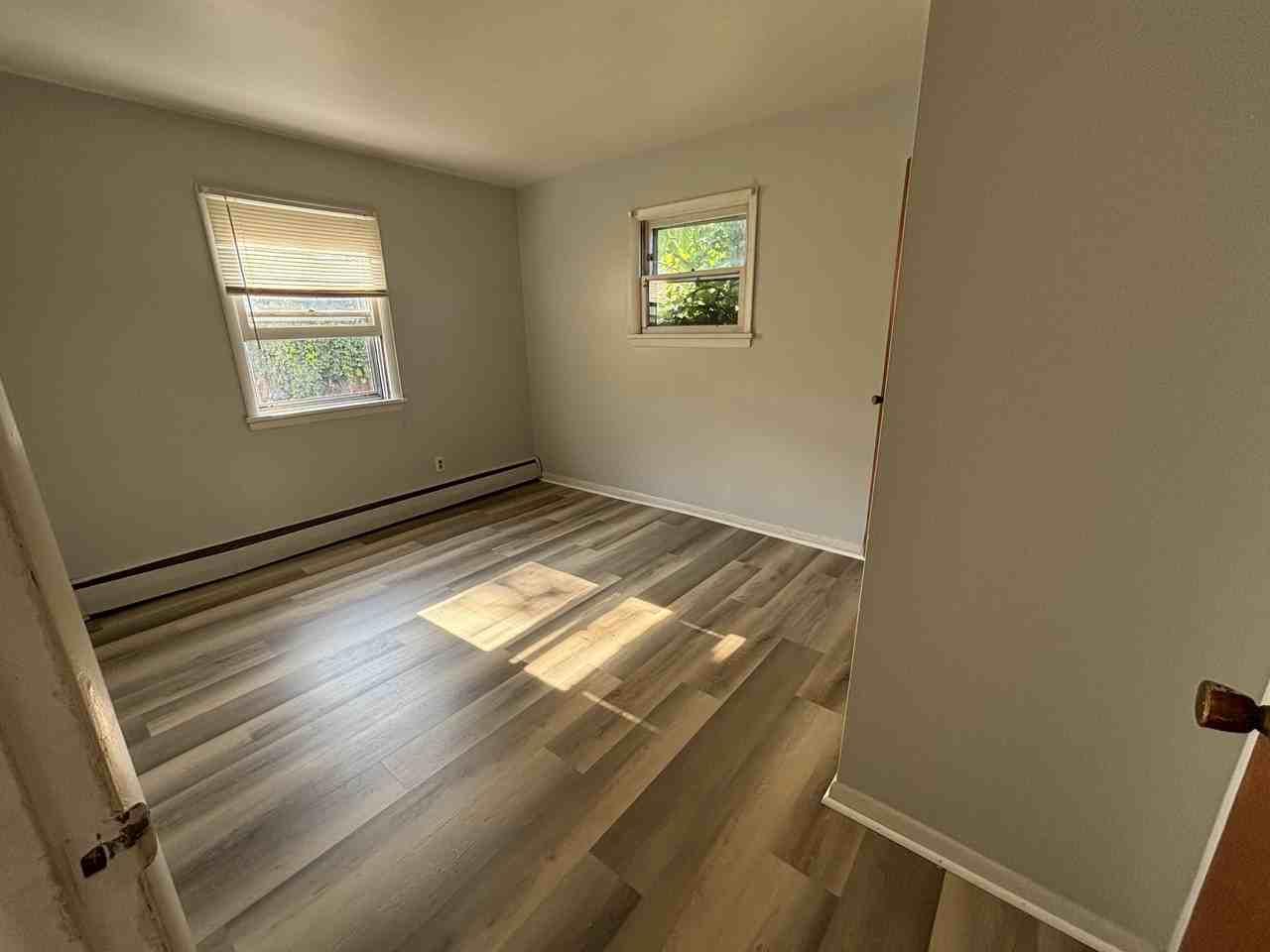 234 West Commercial Street - Photo 2 of 9