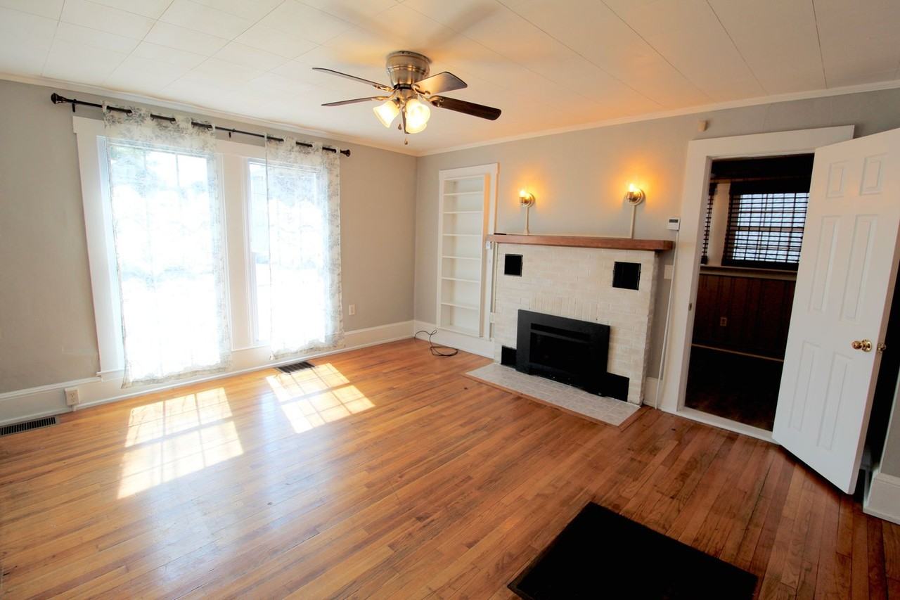 47 N High St - Photo 4 of 25