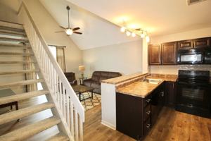 featured image of 1336 Hunters Rd Apt J #Apt J