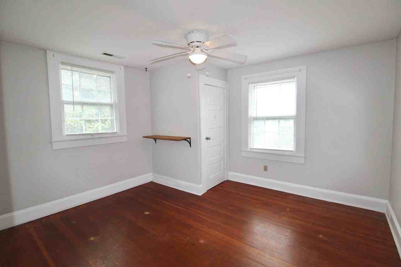 650 S Mason St - Photo 6 of 22