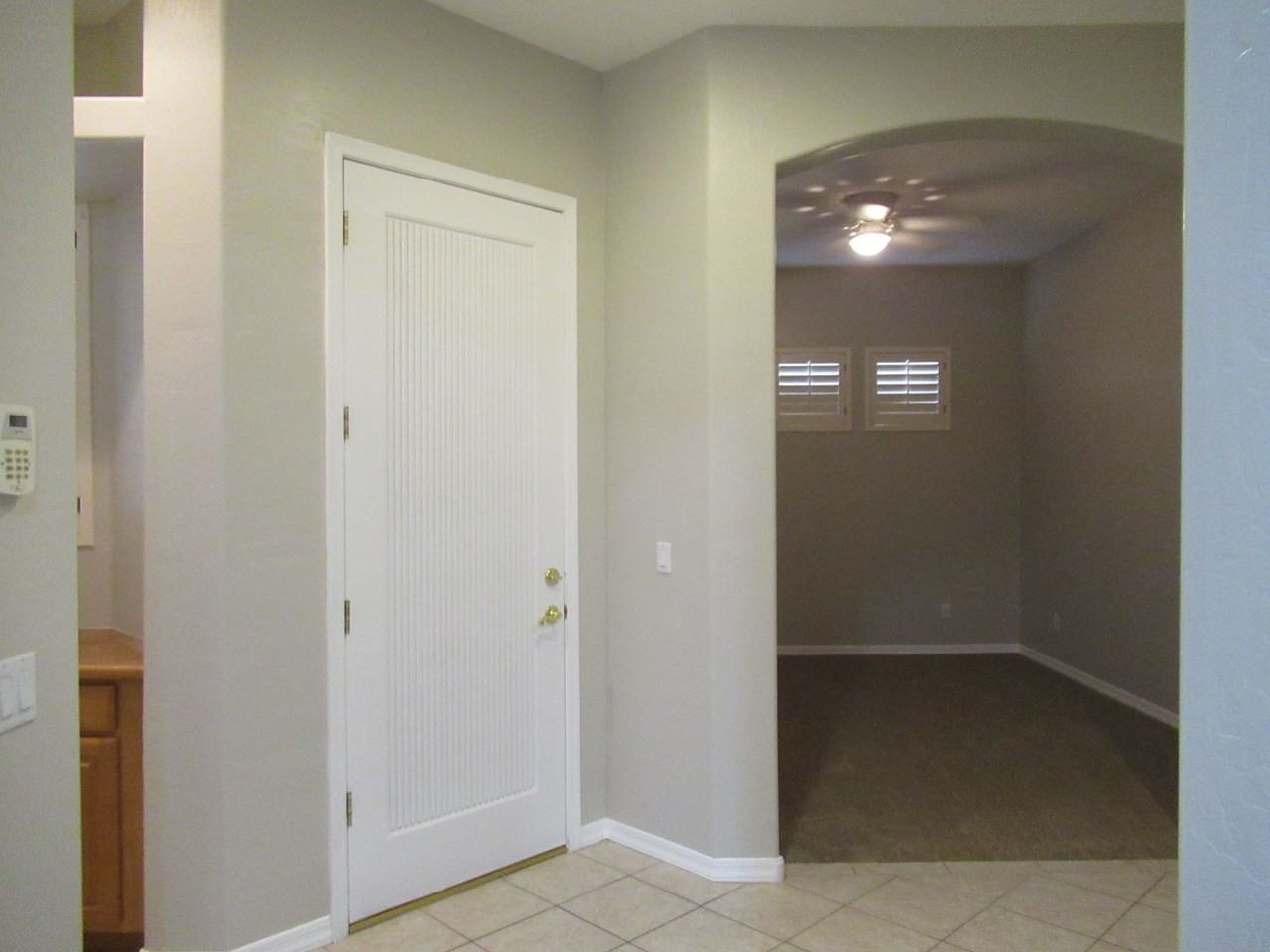 860 W Oriole Way - Photo 2 of 18